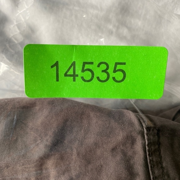 Tommy Hilfiger Men's Brown Casual Walking Shorts Size 42 - Picture 14 of 14